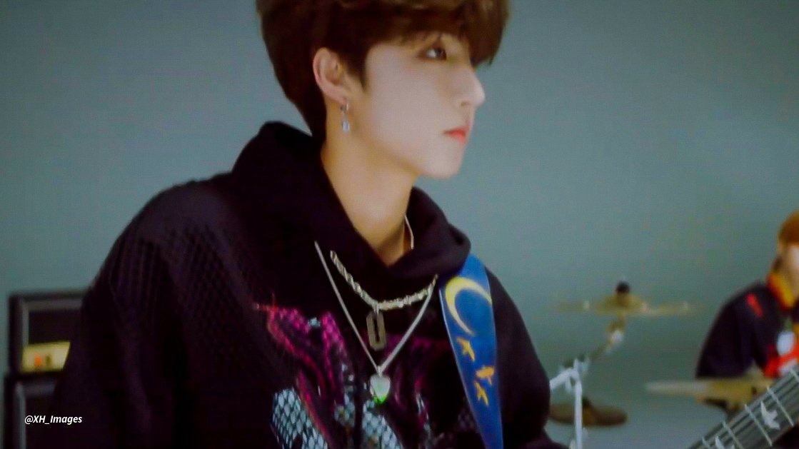 XH_Images's tweet photo. Origin Of Xdinary Heroes: JUN HAN
#XdinaryOriginS2_EP2 #HelloWorld_D14 #XdinaryHeroes #JunHan #준한 https://t.co/XeyiLdZo0y