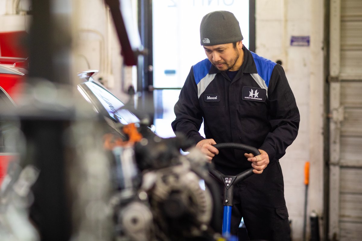 HardysMotorWerk's tweet image. We spend our time doing what we love so you can spend your time doing the same. #HardeysMotorWerks #GermanCars #GermanAuto #Audi #VW #AutoRepair #CarExperts