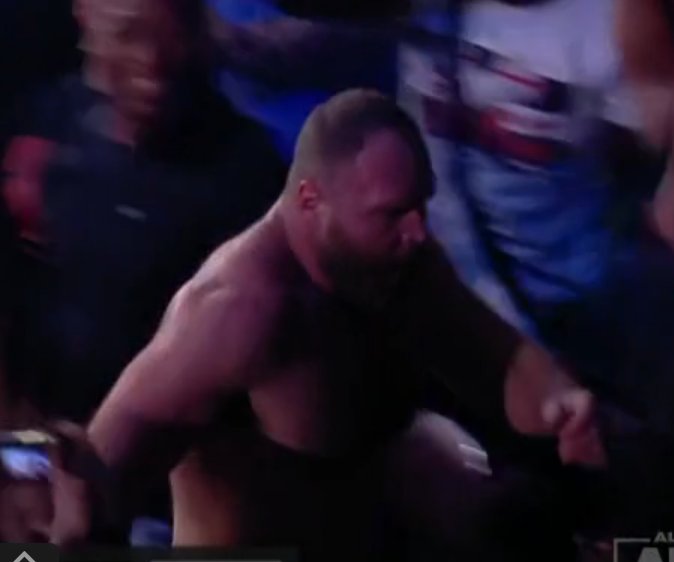 FacesWrestling's tweet photo. Big Foot pictures be like #FunnyWrestlingFaces https://t.co/UgopiPOviV