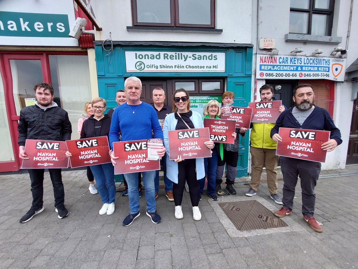 JohnnyGuirke's tweet photo. Thanks to all the @sinnfeinireland activists who were out leafleting in Navan this evening. We need to send a strong message to the HSE & Govt parties that Our Lady's Hospital Emergency Department in Navan is not Closing. People Power on Sat #MonsterRally 1pm
Save Navan Hospital https://t.co/q5DRtKKQcx