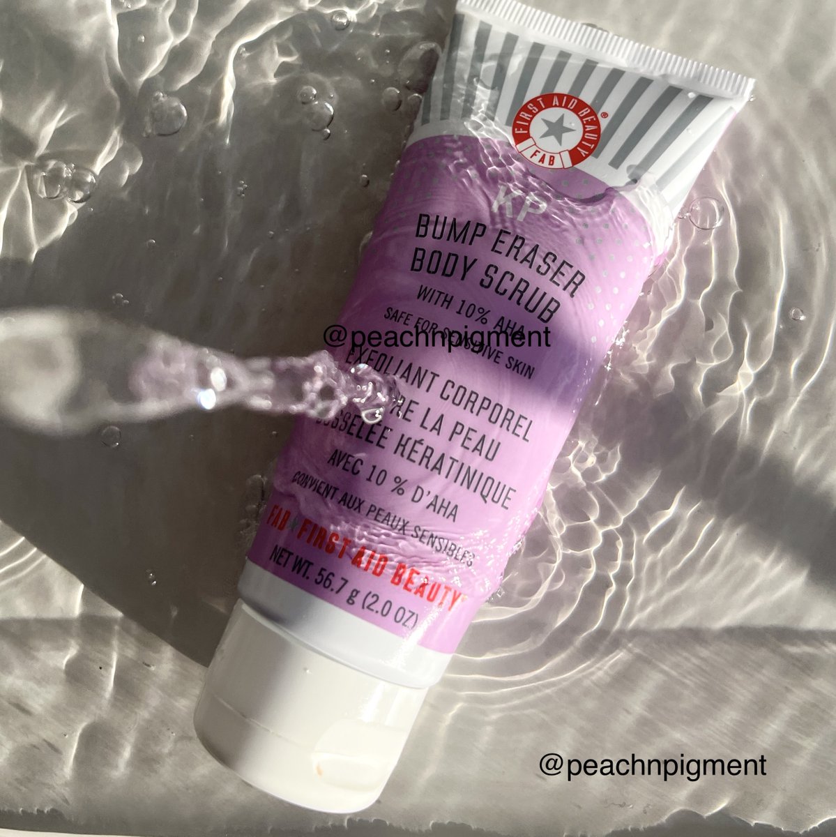 peachnpigment's tweet photo. Another idea for #UGCcontent ! These are a bit difficult to do so but once you get the hang its so much fun! I had so much fun with this beautiful water shot of the @FirstAidBeauty KP body scrub. #ugccommunity #ugccreators #firstaidbeauty #ugcwork https://t.co/E1s3FGvH2a