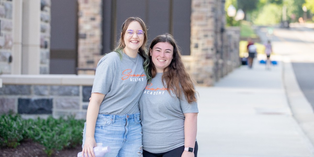 VT Summer and Winter tweet media