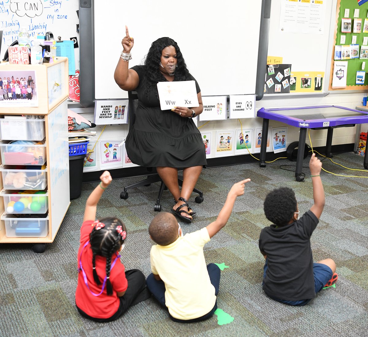 MetroSchools's tweet photo. Just a mid-summer reminder about the professionals we so admire: #TeachersShapeNashville 🦸‍♀️ https://t.co/xGYLnQyTOV