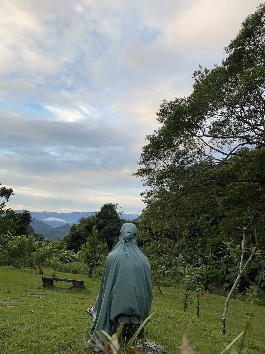 Admaliza's tweet photo. Alhamdullilah for being able to attend AA Plus date with @aidaazlin_ and the beauty champs, surrounded in this immense beauty. #AAPlus #sabah https://t.co/c93eDKULZ6