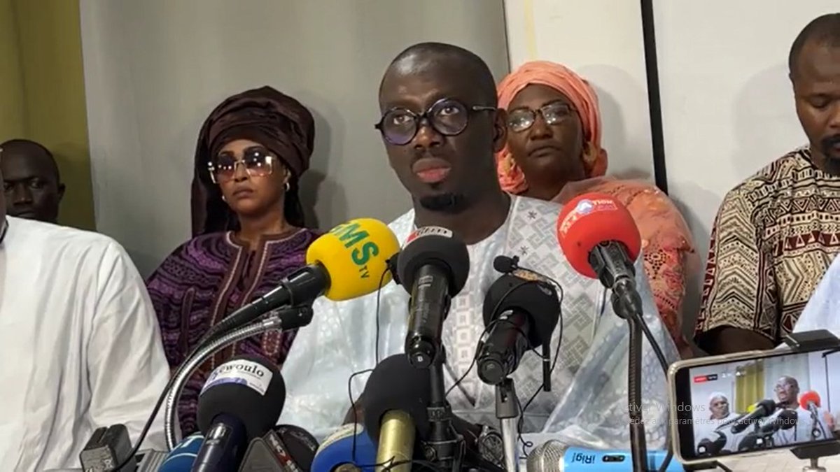 CheikhYoumPUR's tweet photo. Yewwi Askan bi va porter plainte contre le procureur et le Président de la République du Sénégal.
#Ziguinchor #Bignona https://t.co/AovJvCg4PE