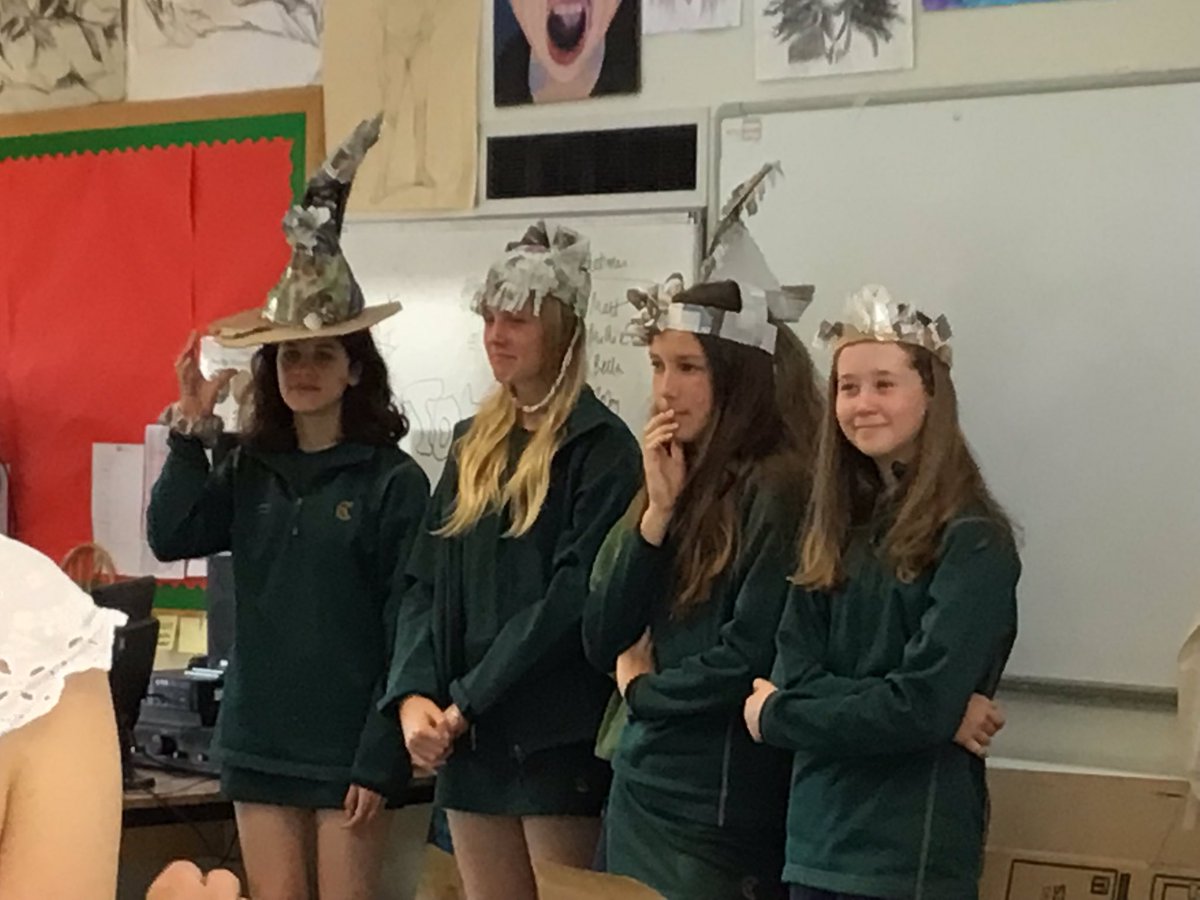 EmbleyArt tweet media