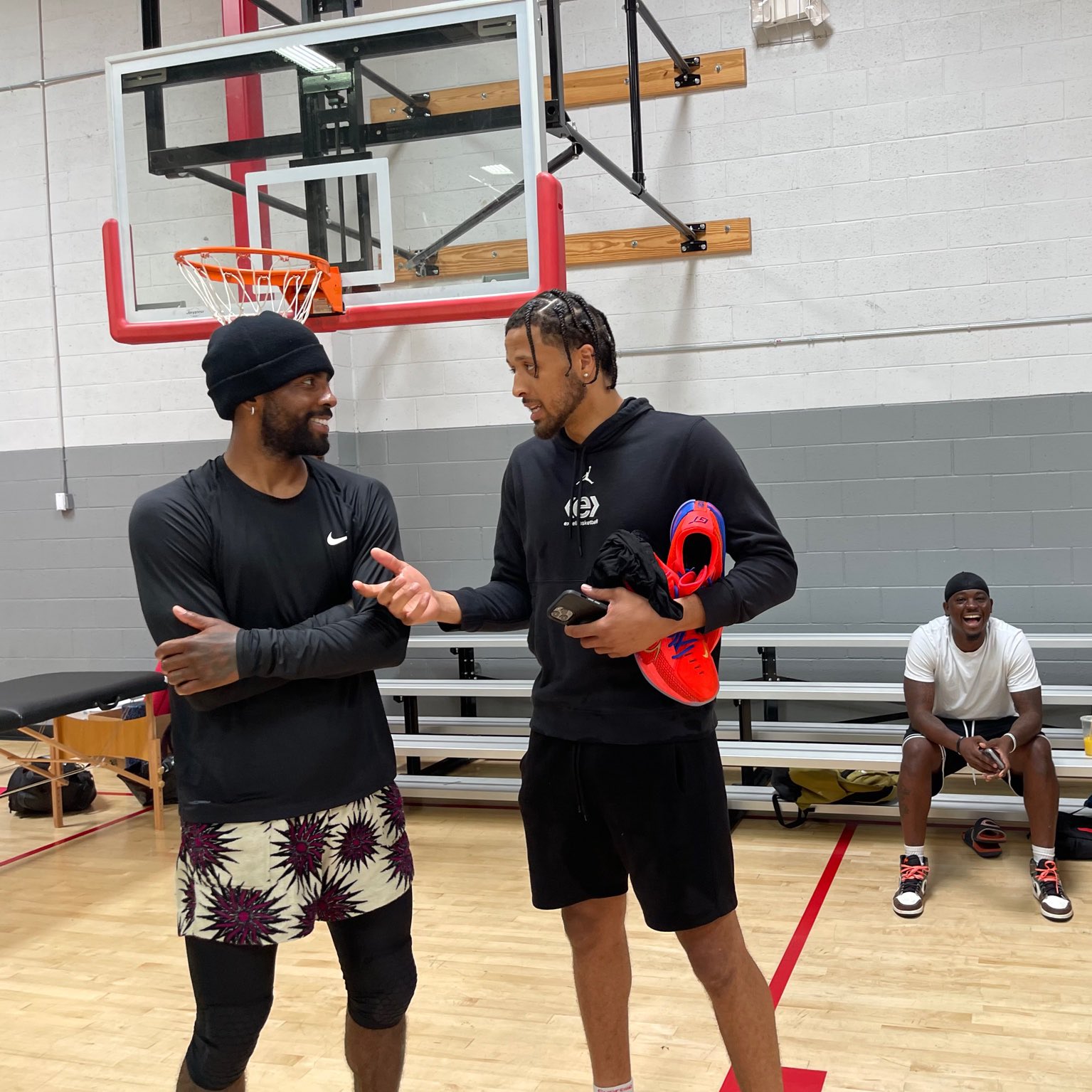 Kyrie irving gym best sale workout