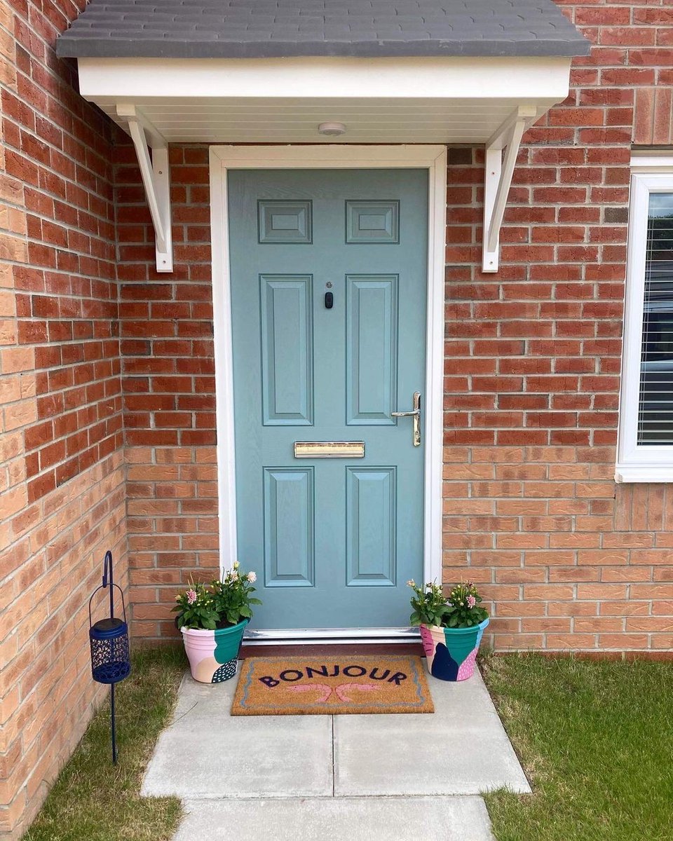rustoleumuk's tweet photo. Make an entrance ๐
UPVC front door makeover with Universal All Surface Paint in the shade 'Lagoon'.
๐ธ: @ thedesignershouseonthehill
#upvc #upvcpaint #frontdoorpaint https://t.co/J0rk3ZTItN
