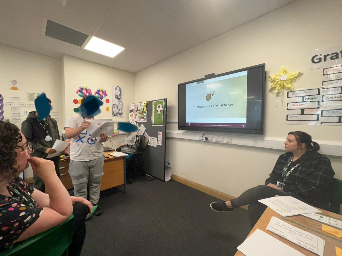 WMISLT2's tweet image. Fantastic work @MollieDavis28👏🏽
Today her students @HBVCollege presented a workshop for staff &amp;amp; employers, to help them understand the difficulties and breakdowns in communication that young people with special needs face within the work place.@ICANcharity #talkforwork #mySLTday