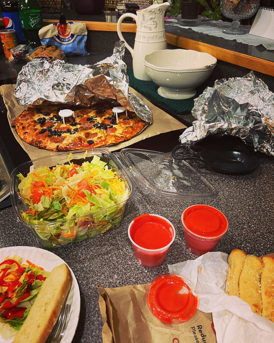 brentajones's tweet photo. It’s not really a trip home until I have @Monicals_Pizza. #notasponsoredtweet #itsjustthatgood https://t.co/doI4L9UMrE