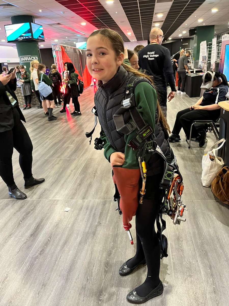 MonkseatonMid's tweet image. All in the same of STEM! #STEMFestNetZero  @rtcstem #tocareandsucceed