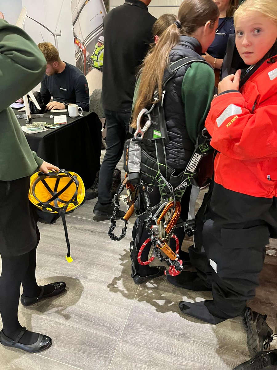 MonkseatonMid's tweet image. All in the same of STEM! #STEMFestNetZero  @rtcstem #tocareandsucceed