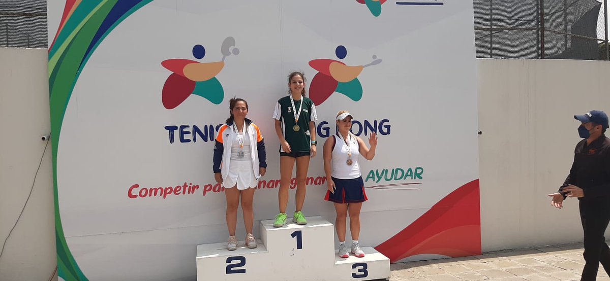 DAE_ITAM's tweet photo. 👏🏅Muchas felicidades a nuestra excelente jugadora de Tenis, Sonia Mancera Carrillo, por haber obtenido medalla de oro en la categoría "A" en los recientes juegos BAL 2022.
#OrgulloITAM #DeportesITAM #ColmillosITAM🐺
#DAE @ITAM_mx - Subdirección de Bienestar Integral https://t.co/JUeCvMyktE