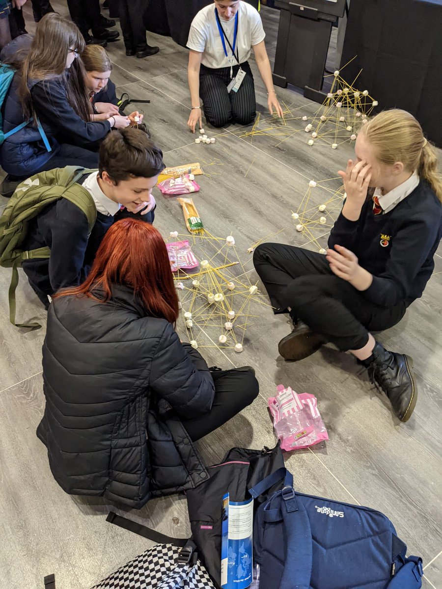 DCHS_Sci's tweet image. Today 29 of our year 7 and 8 students headed to St James Park for a fun filled #STEMFestnetzero inspiring the next generation of scientists. What a fantastic day!