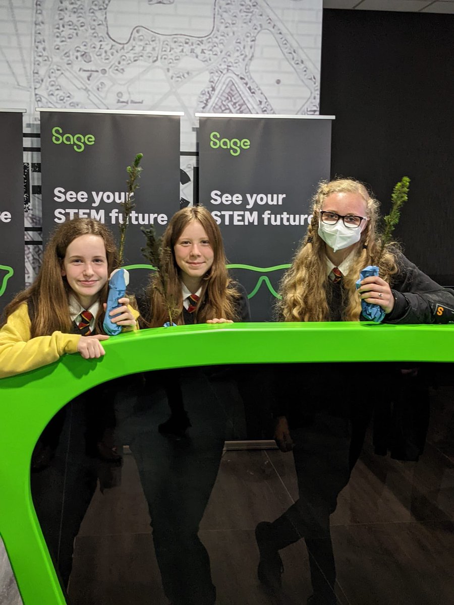 DCHS_Sci's tweet image. Today 29 of our year 7 and 8 students headed to St James Park for a fun filled #STEMFestnetzero inspiring the next generation of scientists. What a fantastic day!
