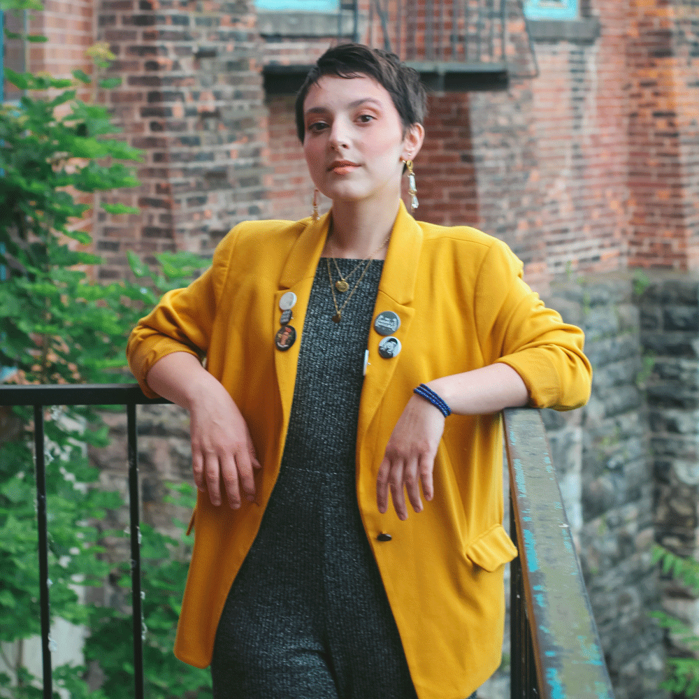 The Center (@lgbtcenternyc) on Twitter photo By sharing her experience as a queer disabled person online and in real life, Laura Babiuk (she/her) hopes to let others know they are not alone, all while adding lots of color and magic to the world as she goes.
Follow <a href="/MakesByLaura/">Laura Makes Things๐๐ฎ๐๐งต</a>.
#QueerPortraits #DisabilityPrideMonth By sharing her experience as a queer disabled person online and in real life, Laura Babiuk (she/her) hopes to let others know they are not alone, all while adding lots of color and magic to the world as she goes.
Follow <a href="/MakesByLaura/">Laura Makes Things๐๐ฎ๐๐งต</a>.
#QueerPortraits #DisabilityPrideMonth