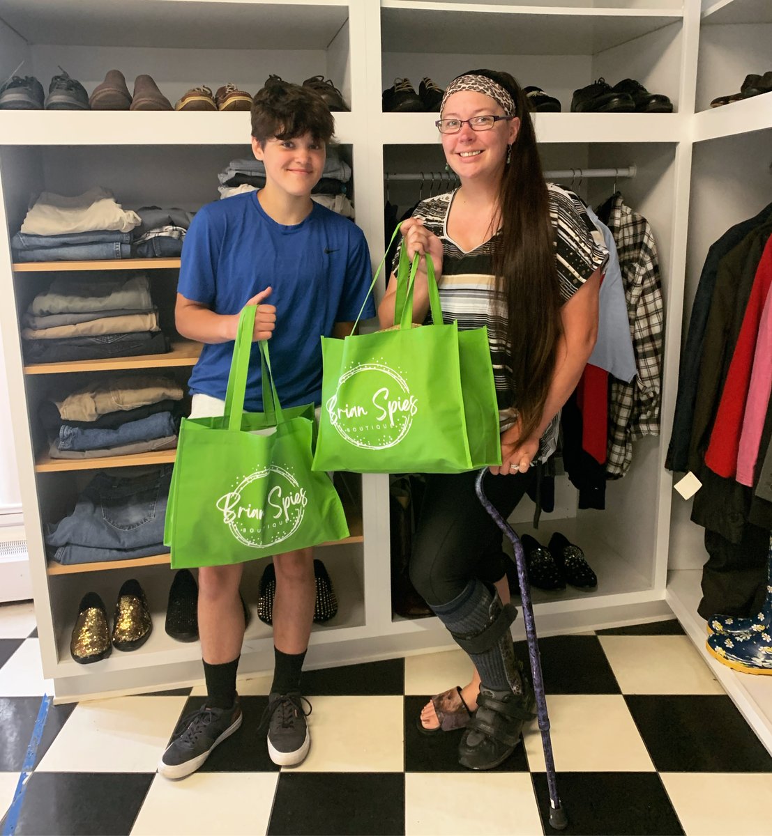 AIDSresource's tweet photo. We are so happy we got the opportunity to help a trans teen find gender-affirming clothes at our Brian Spies Boutique! For more about this service, please visit https://t.co/vp40nNK098 or email boutique@aidsresource.com
#SupportTransYouth https://t.co/ydGDsqa7E0