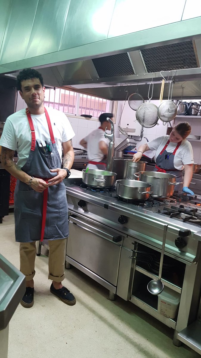 Ivan Domínguez se pone al frente de los fogones de Asador Penaguda con un pop up denominado Xeito NaDo, un "respiro atlántico" para Domínguez y su equipo que se podrá disfrutar los meses de julio y agosto