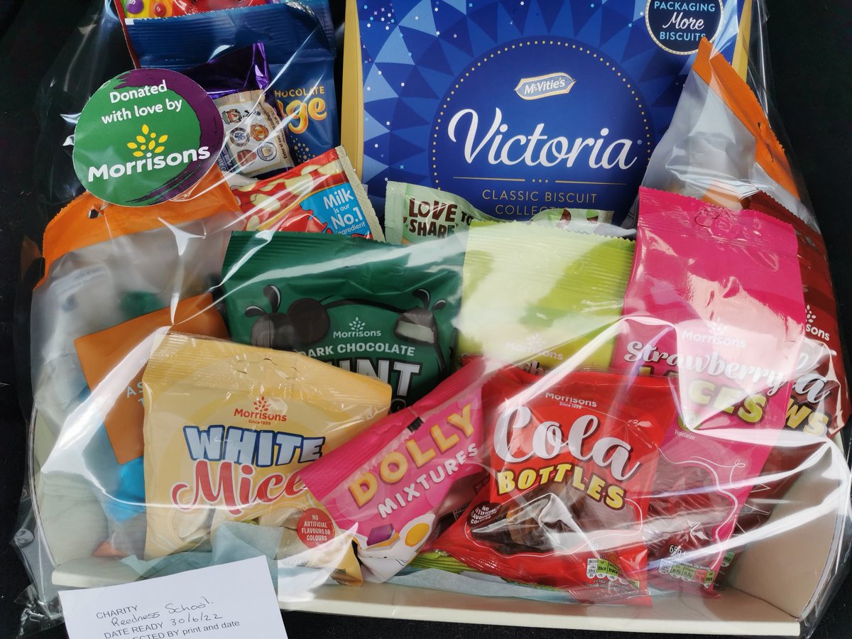 SchoolReedness's tweet photo. Many thanks to @ChampionGoole for this wonderful hamper they have donated for our Summer Fair on Friday... 3pm at school. See you all there! #goole #reedness https://t.co/L9hmLzhQsf