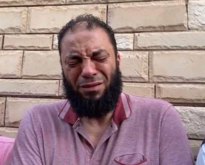 ربنا يصبرك  
انا لله وانا اليه راجعون