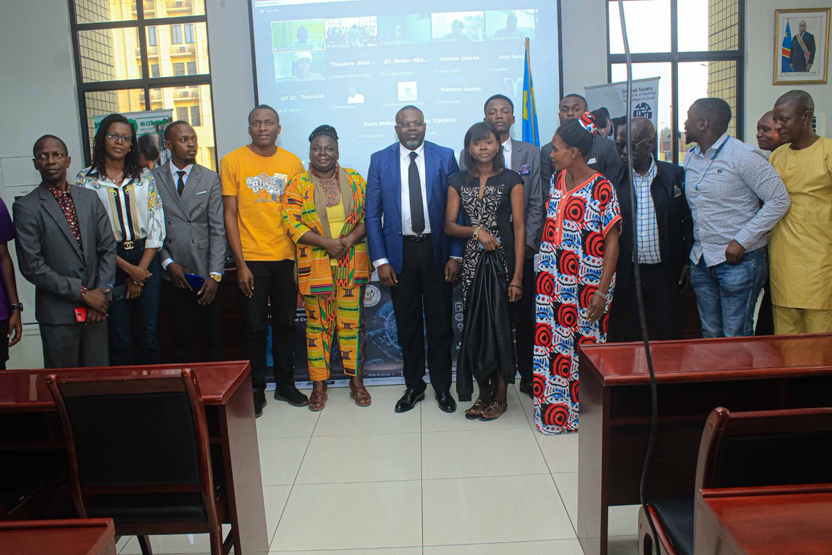 ISOCDRC's tweet photo. Il s'est tenu à Kinshasa(hybride) du 01 au 02 Juillet le forum sur la gouvernance de l'Internet Afrique centrale placé sur thème :« Sécurité, stabilité et résilience de l’Internet dans un monde ‘infodémique’ ».
#fgiac #igf #isocrdc #internetsociety #internetpourtous https://t.co/NEWOZ0ZRNo
