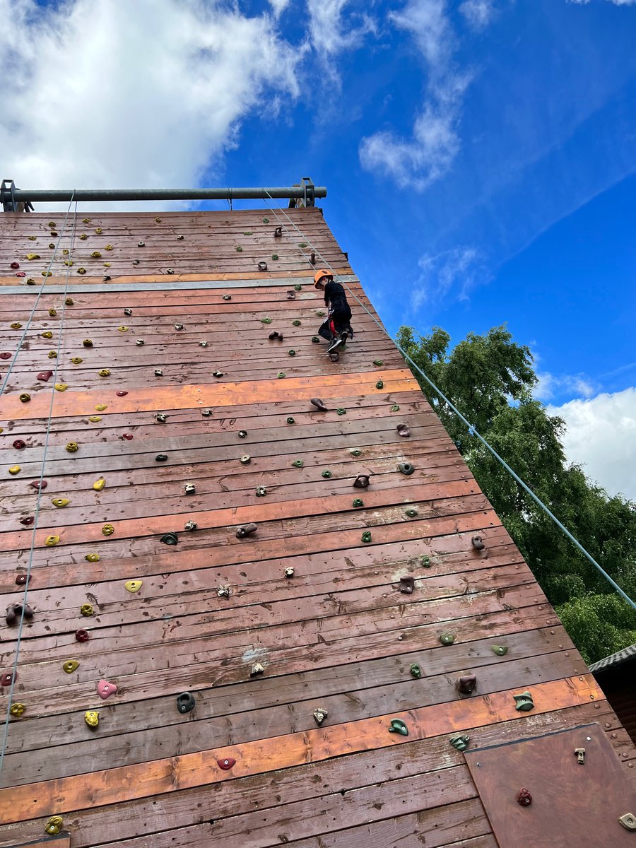 ABCPschool's tweet photo. #Year4 #PettyPool #ClimbingWall https://t.co/xSPYVzQSrK