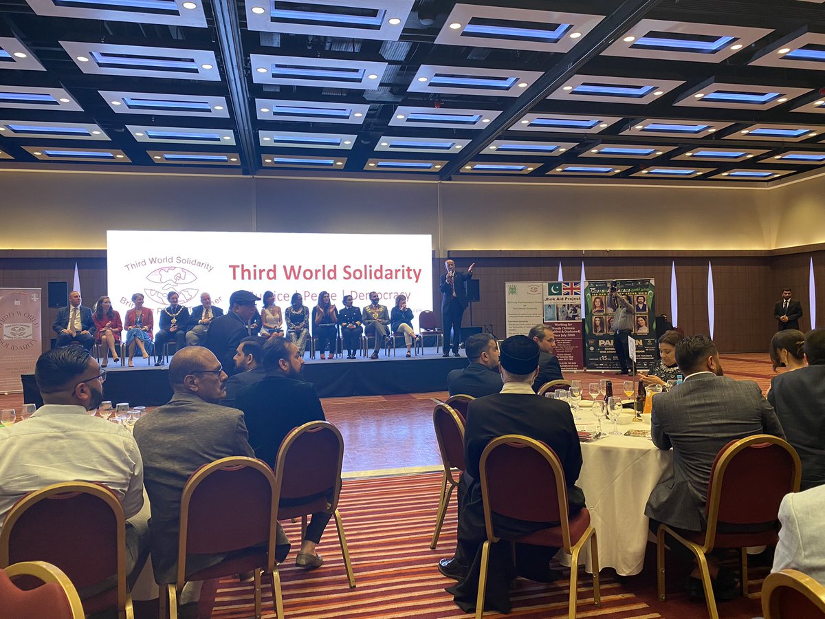 ibrahim_Dogus's tweet image. Brilliant 35th Annual dinner of @TWSPeople with amazing @UKLabour people @YvetteCooperMP   @marykfoy @RuthCadbury @LordWajidKhan @catkinson80 @VirendraSharma @lailaMbutt @IamFatimaKamara @MoinAQuadri #Solidarity