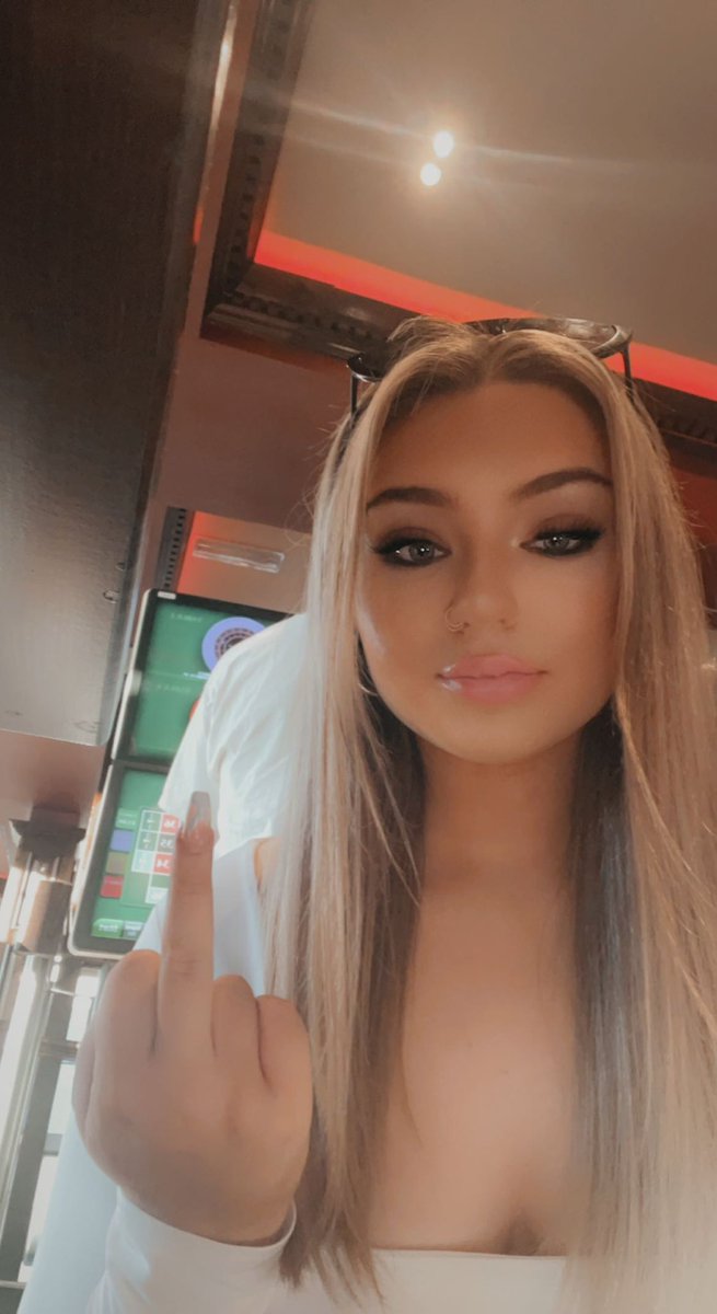 BPrincess262's tweet photo. Send drinks to table 68 the Kettleby cross Wetherspoons u losers #paypigs #paypiggies #spoonspig #wetherspoonspig #spoonsslave #findom #sugardaddy #cashapp #paypal https://t.co/qogq0VIDJa