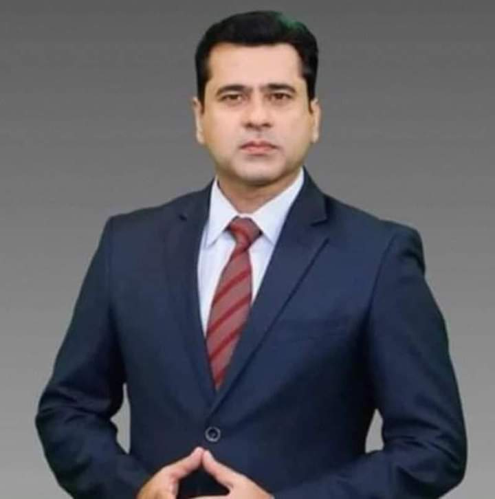 choudharyAzhar4's tweet image. #WeStandWithImranRiaz