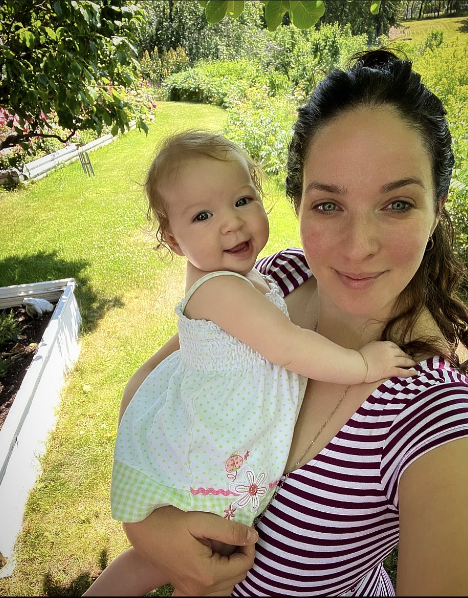 When your baby girls smile lights up the world💟🌍
#emoiryah