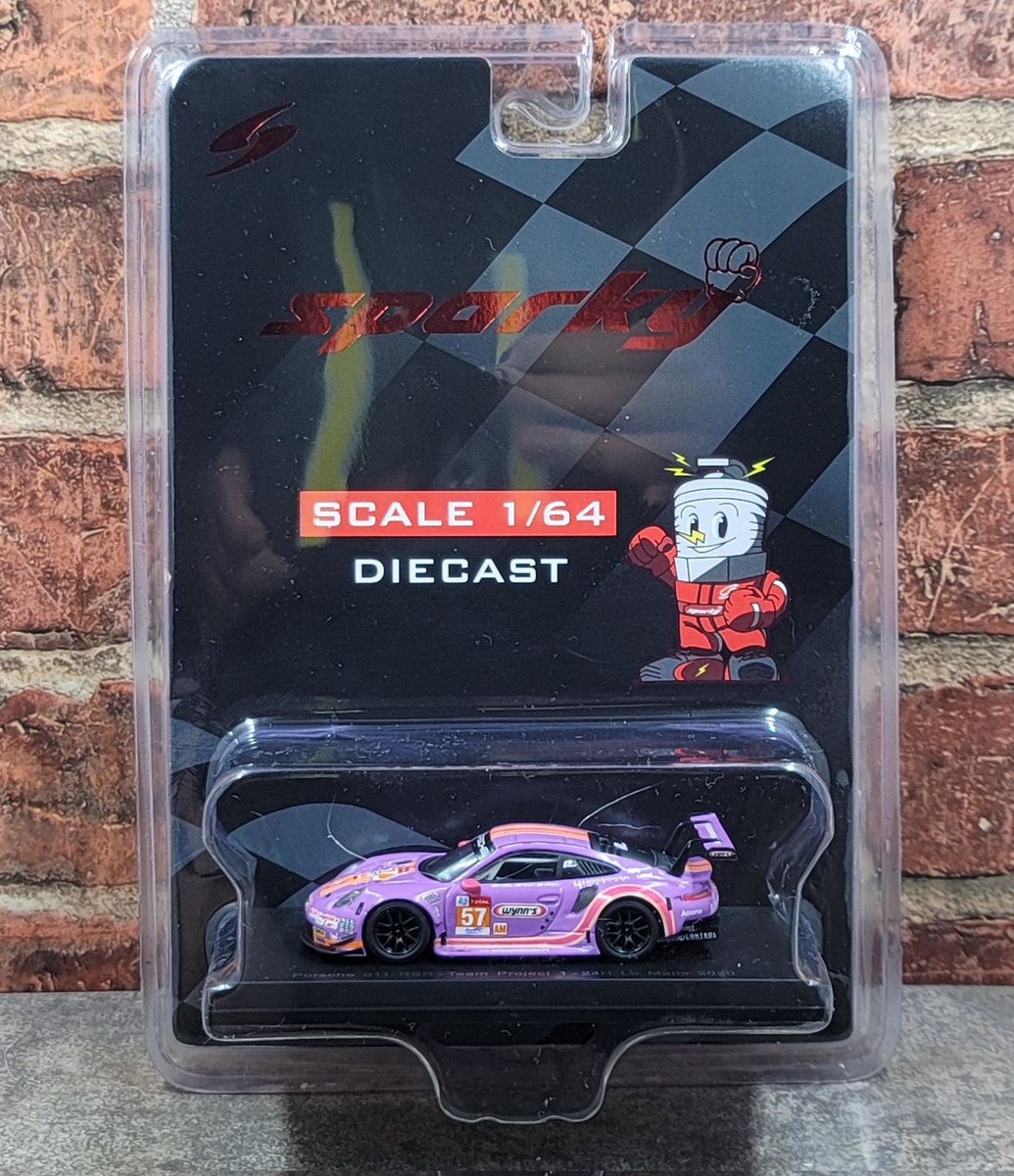 jasonastrain69's tweet image. New addition thanks to jcardiecast.com, Sparky 1/64 Porsche 911 RSR #teamproject1 No.57, 2020 24hrs of Le Mans. Review coming soon on youtube.com/jasonastrain69 
#Porsche #911RSR #LEMANS24 
#WEC #WynnsRacing