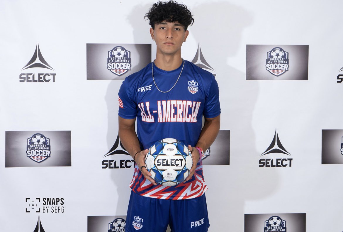 Anthony_Vera03's tweet photo. 2x🇺🇸 Onto the next chapter.✍🏽 https://t.co/zqv5v5U72V