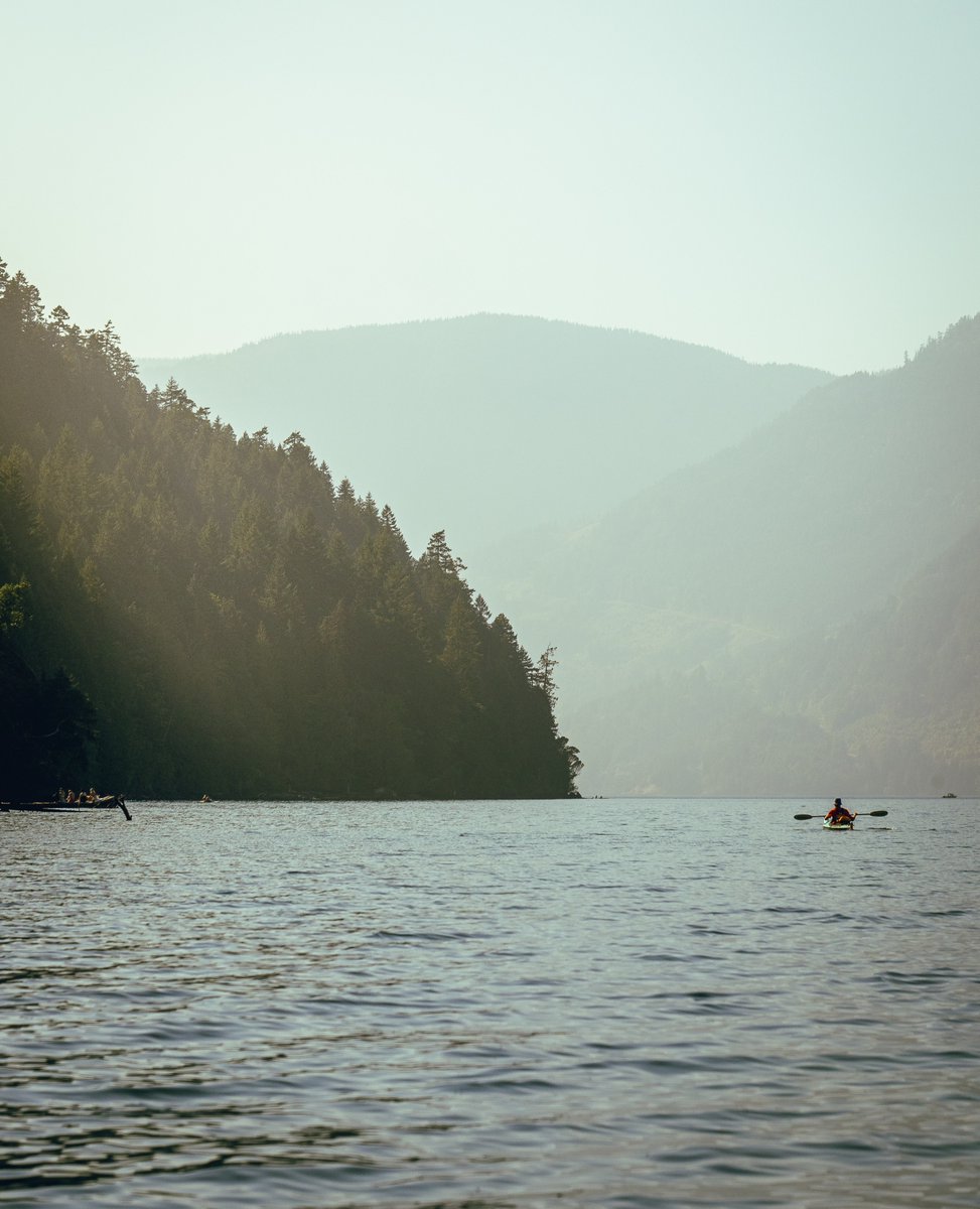 Just kayaking on the coast. Who else is ready for a vacation on Vancouver Island?

Tag someone who needs to see this!

📍 Comox, Vancouver Island, British Columbia
📸 Devon Hawkins

#beachclubbc #vancouverisland #vanisle #parksvillebc #beautifulbc #britishcolumbia