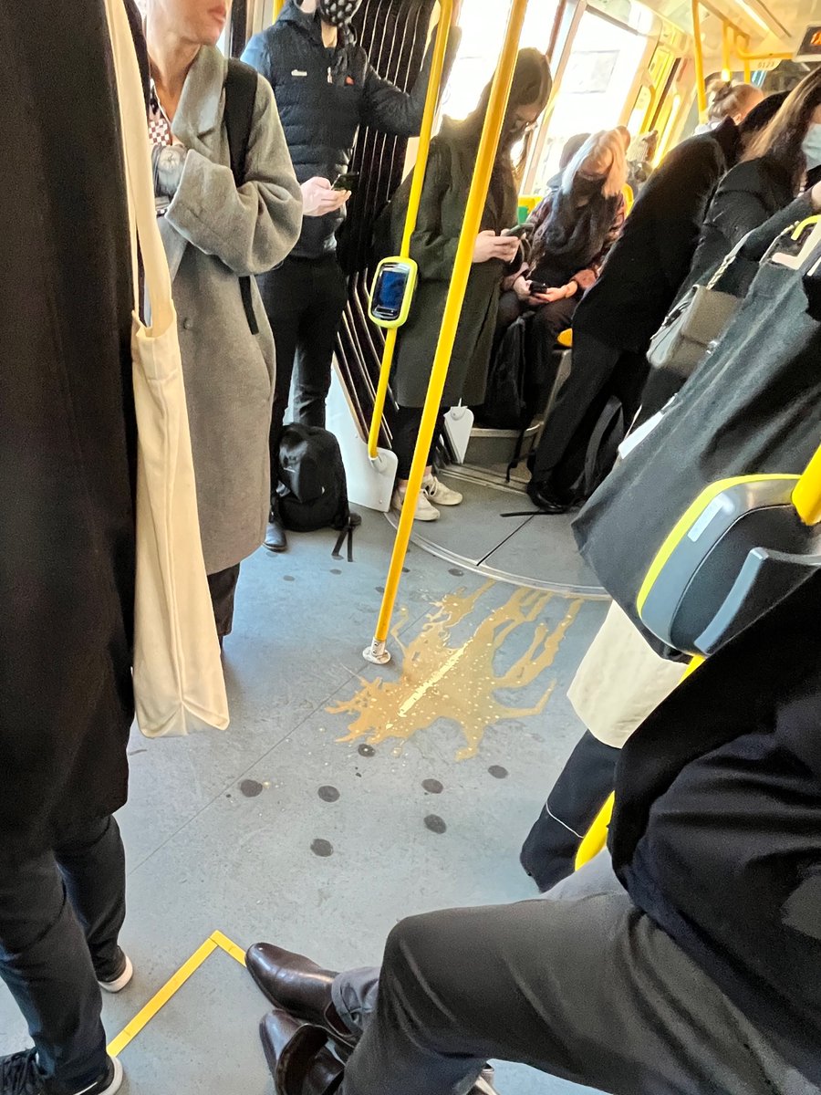 jmscws's tweet photo. @yarratrams Big coffee spill on 5123. Might need a clean up 🧹 https://t.co/JNhlNGZ00o