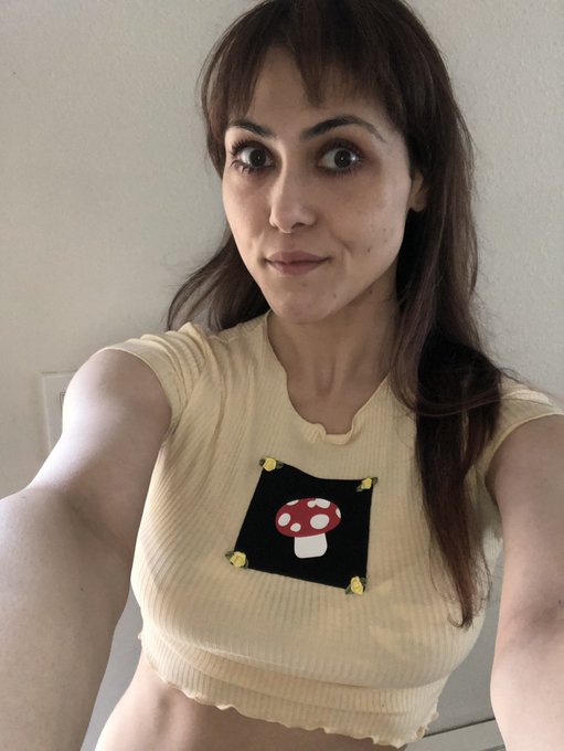 Pimples. #NOFILTER 😳 https://t.co/Zdl5HMm3Fv<a href="/tag/nofilter"class="tags">#NOFILTER</a>