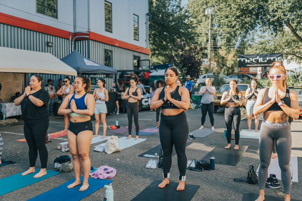 MarshallOfMLB's tweet image. They try and say The Town don’t have Culture or a Scene or even Black Ppl 😴🎬😴 okay bet, watch us WORK then 🗣🕺🏽🎉 🧘🏽‍♀️ 

Thurs: Factory Lux 🏭  
Fri: Fremont Fridays 4pm
Sat: The Nook (UW) w/ MLB