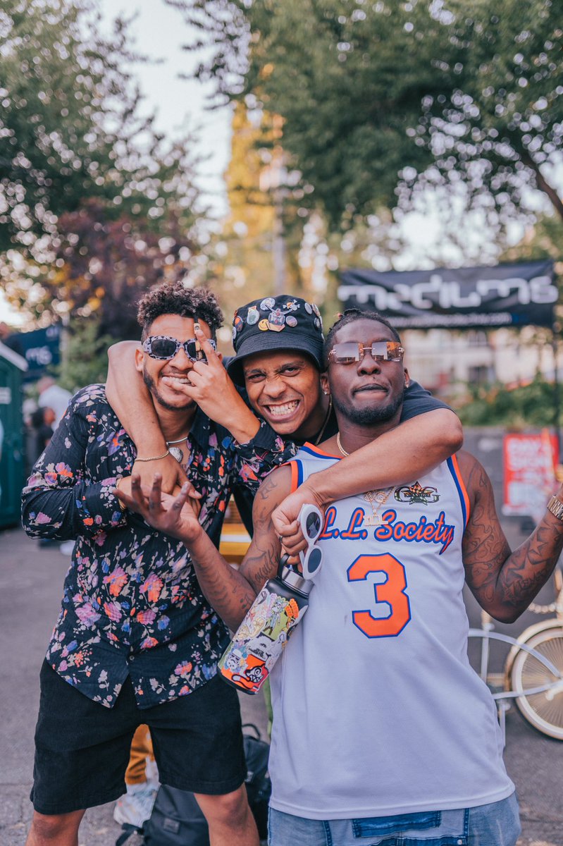 MarshallOfMLB's tweet image. They try and say The Town don’t have Culture or a Scene or even Black Ppl 😴🎬😴 okay bet, watch us WORK then 🗣🕺🏽🎉 🧘🏽‍♀️ 

Thurs: Factory Lux 🏭  
Fri: Fremont Fridays 4pm
Sat: The Nook (UW) w/ MLB