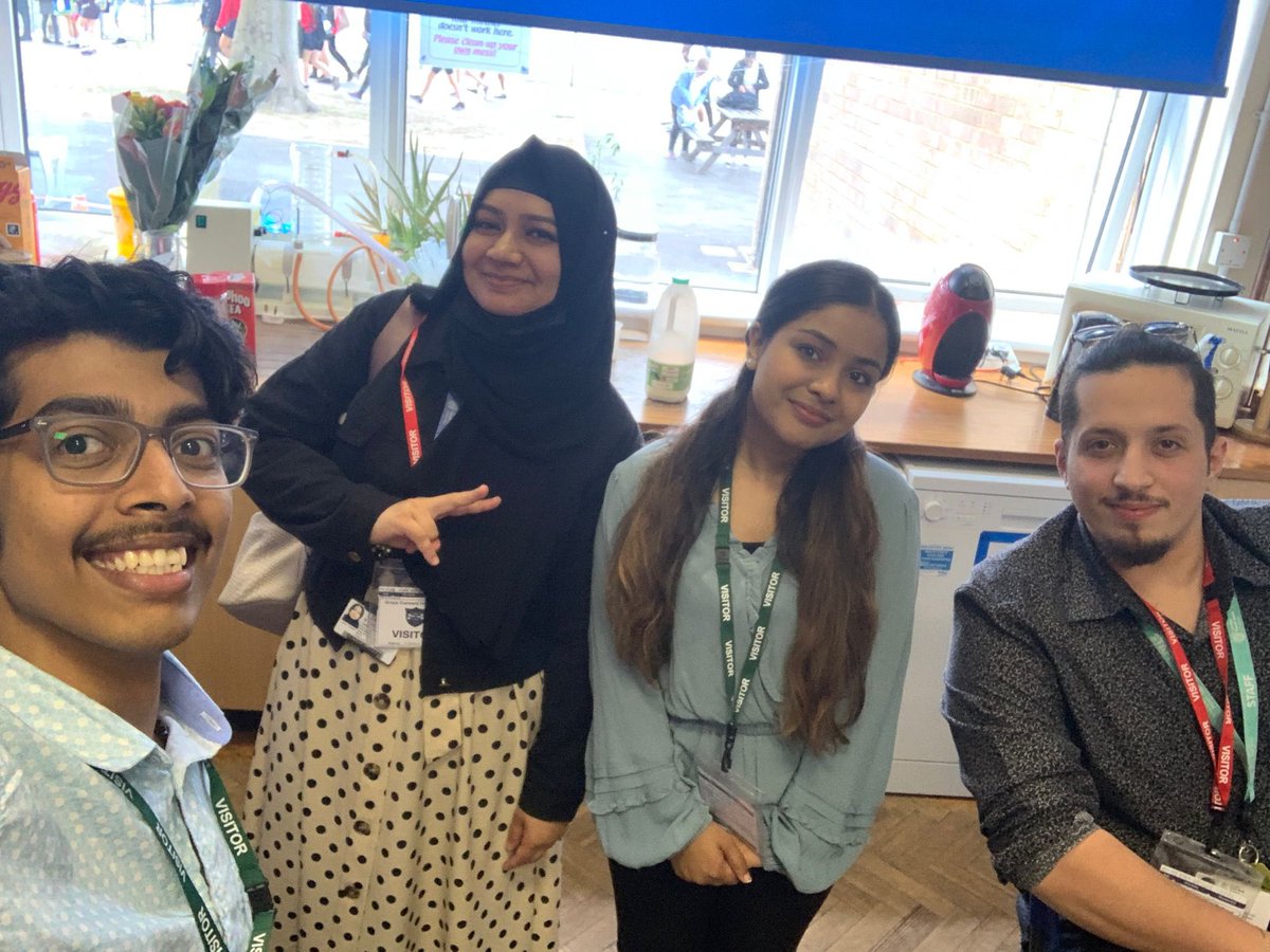 SafiaBarikzai's tweet image. My awesome team delivered two fantastic #LegoRobotics sessions today with @AFBE_UK #MakingEngineeringHot #PlayfulCoding @LSBU_CSI