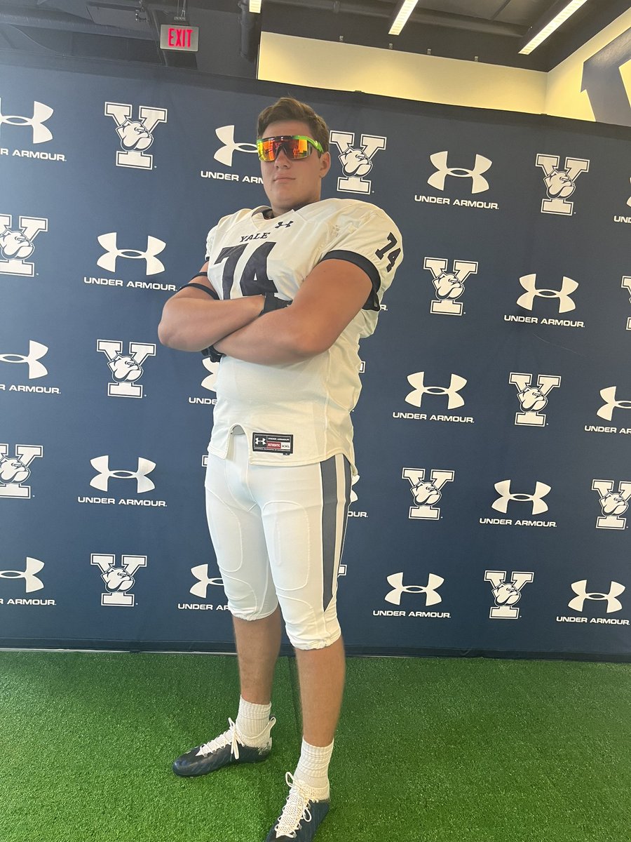 jbenji75's tweet photo. I’m blessed to announce my next offer from Yale, after a great camp! https://t.co/QTdqXSWwzU