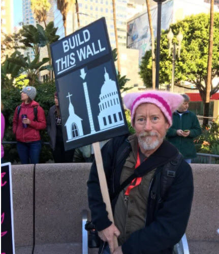ProudDoggieMom's tweet photo. #BuildThisWall https://t.co/paPIAflcYN
