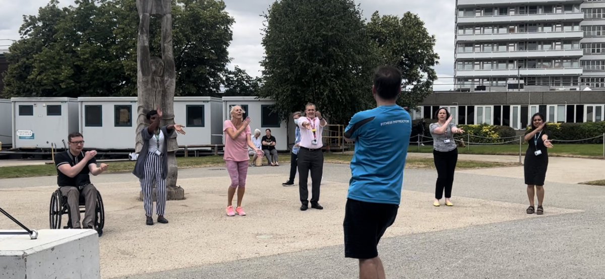 Hellomynameis Celina 💙 tweet media