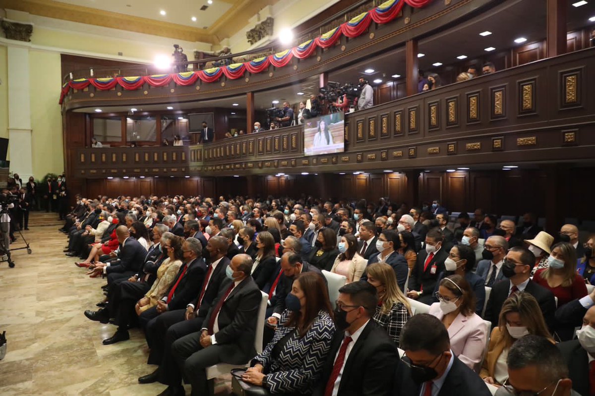 MartinLopezRios's tweet photo. CONMEMORACIÓN DEL 211° ANIVERSARIO DE LA FIRMA DEL ACTA DE INDEPENDENCIA 🇻🇪 https://t.co/e6ExbPLmU2