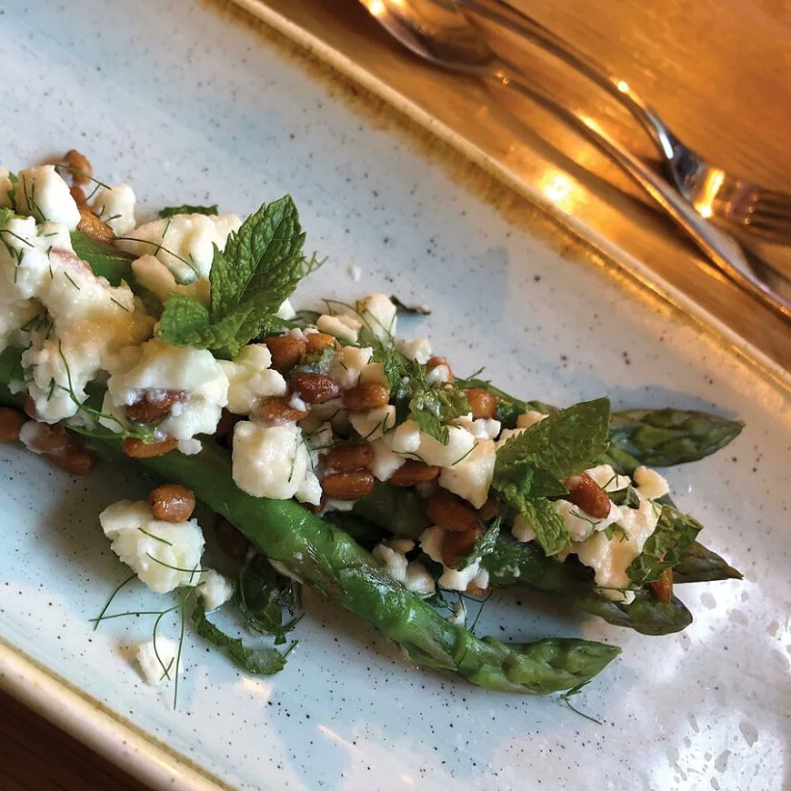 ARTICLE: Plot to plate, field to fork and grain to glass at <a href="/FerryHouseInn/">The Ferry House Inn</a> 
bit.ly/3un8wOA

#KENT #Foodie #EatOut #gardenkitchen #restaurant #foodlover #foodadventure #foodblogger #Editorial #luxurylifestyle