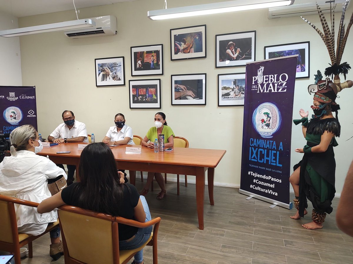 CPTQROO's tweet photo. El objetivo es recuperar, difundir y mantener esta tradición con el público además de promocionar #Cozumel como un destino de cultura a partir de diversas actividades enfocadas a la difusión de la ciencia, gastronomía, arte, la música y la danza. (2/2) https://t.co/2tXWaBuWP5