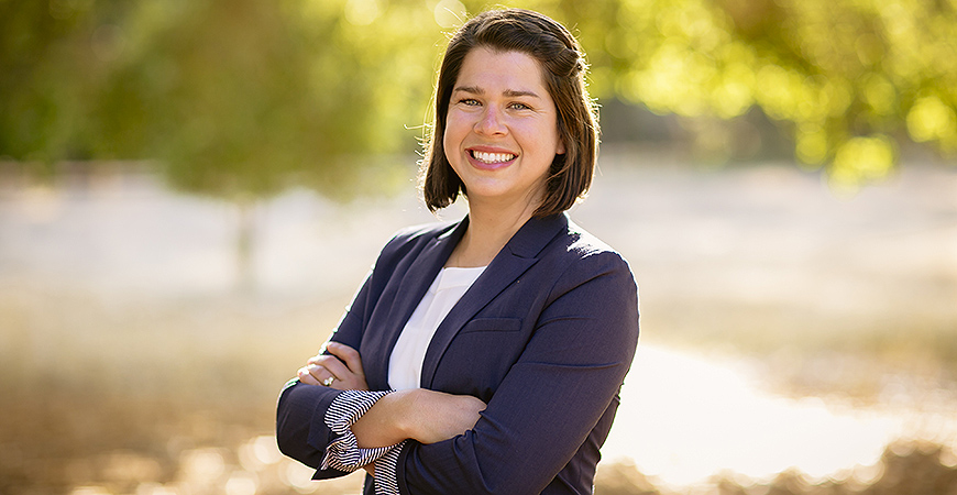 Hannah Palmer, Ph.D. has been named the 2022-2023 Congressional Science Fellow by the @geosociety and the @USGS. She is UC Merced's first Congressional Science Fellow and will spend a year in D.C. providing knowledge and support to members of Congress. ucm.edu/wUODrY