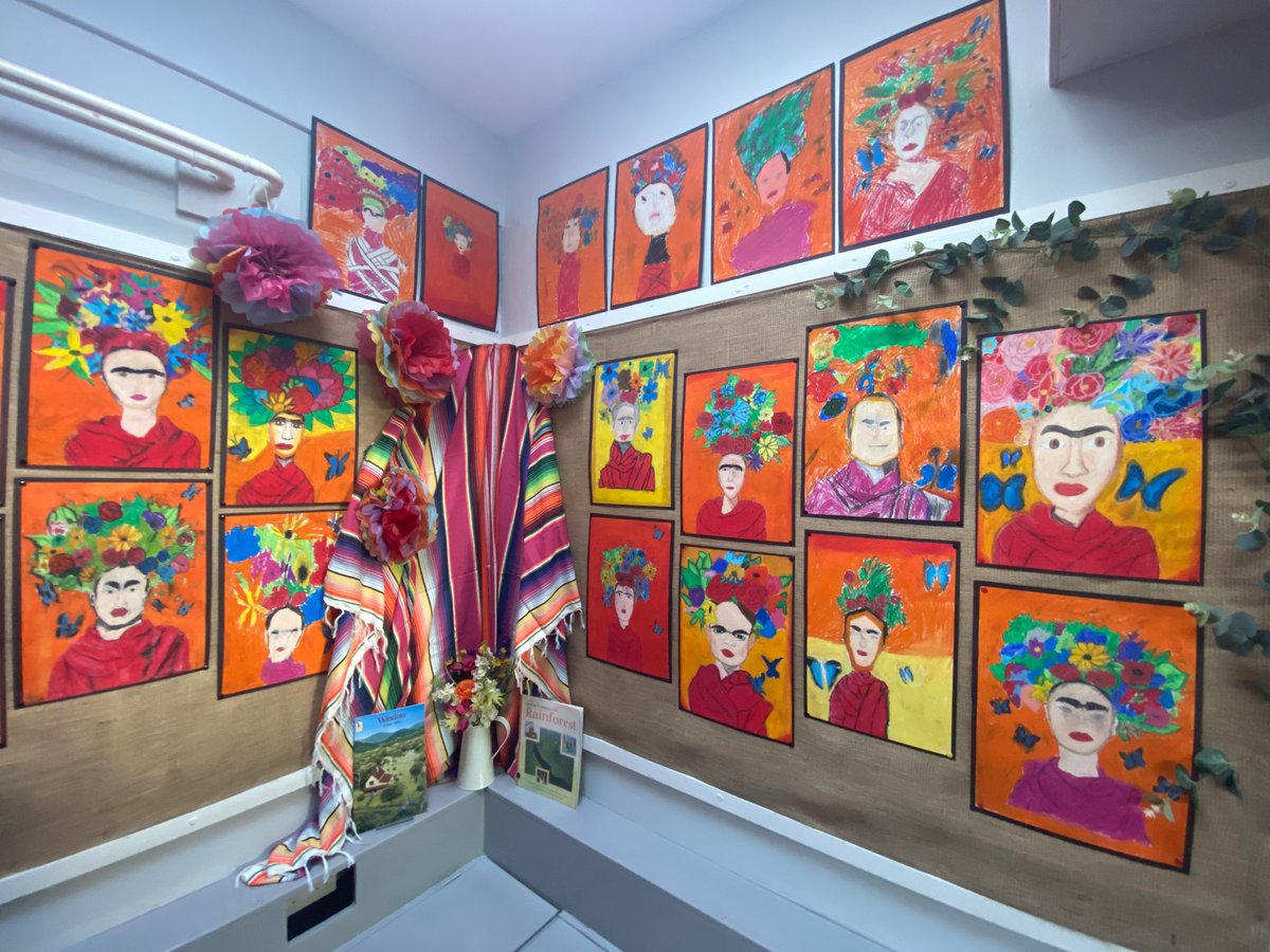 An amazing pop of colour brought to our environment by Year 6 with their Frida Kahlo display @mlellis87 🟠🔴🟡 <a href="/Artsmarkaward/">Artsmark</a> <a href="/AdAstraTrust/">Ad Astra Academy Trust</a>