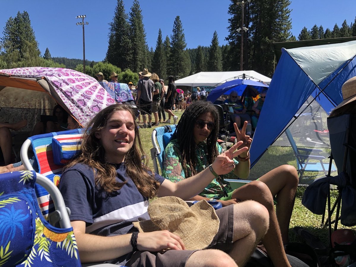 #GreenTeam had a spectacular time at @highsierramusic festival @mollytuttle with @campgreensky was great! @ronartisii, @CBurnside_BCR & @GNote_Official were our favorite first shows ~ @Femiakuti's energy off the charts and @RussoAlmostDead crushed it ~ amazing fest this year! 🙏🏽