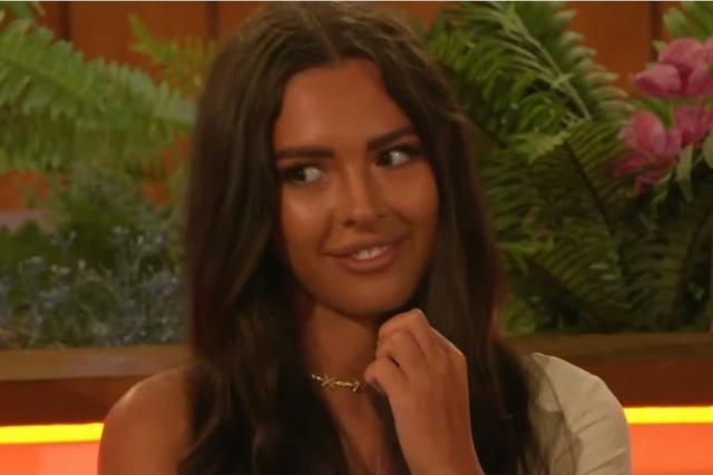 BrinesKimberley's tweet photo. Love island really does have you doing a full 360. This girl now has my whole heart #loveisland https://t.co/RSHjyFm5pX