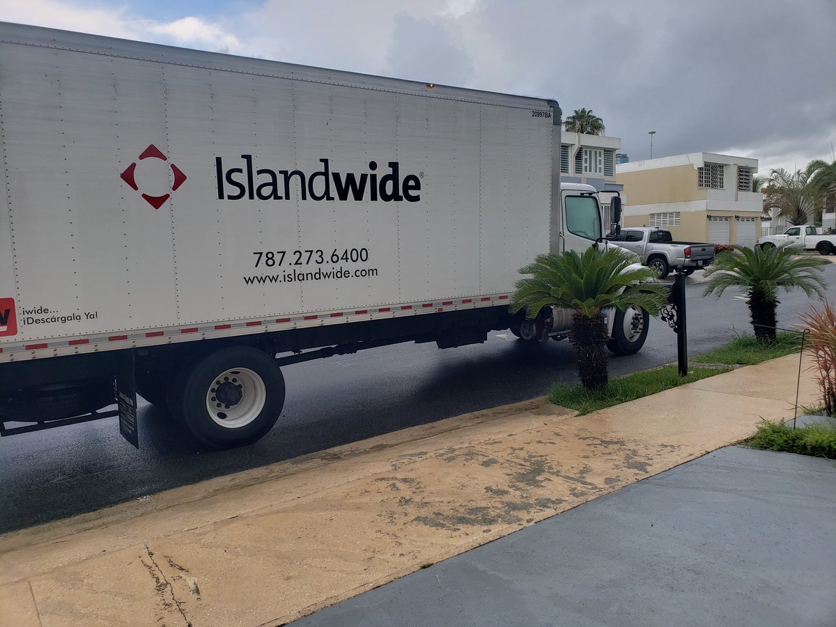 ¡Las "Fest-in-a-Box" van en camino!!!🎁 Si fuiste uno de los primeros 50 en registrarse, mañana llegará la tuya. Gracias a IslandWide por su ayuda.
#festivalvirtualdeverano #mdapuertorico #MDA #Islandwide