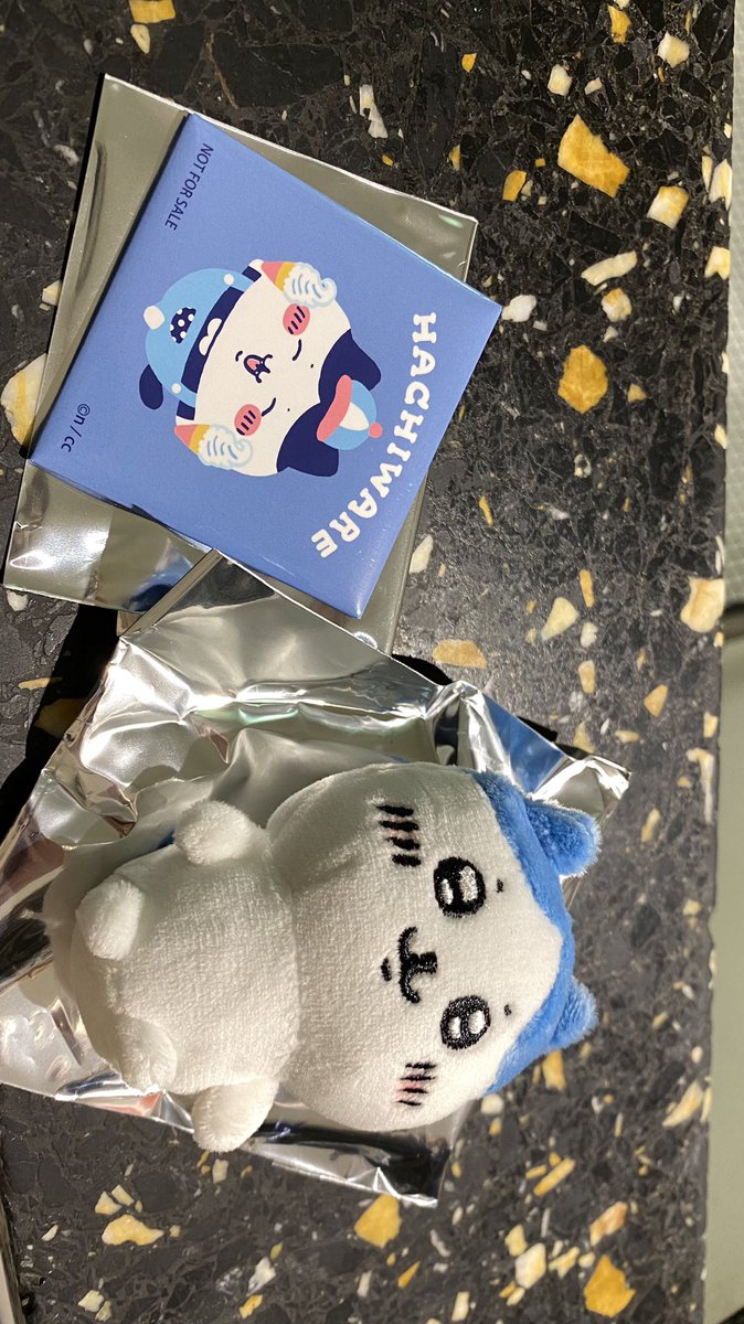 exoleifua12's tweet photo. 交換　ちいかわゆうえんち　

譲　ハチワレ

求　うさぎ
現地付近にいます。現地近くで交換できる方いらっしゃいませんか？

またガチャもうさぎ関係に交換してくれる方探してます。
#ちいかわ
#ちいかわゆうえんち https://t.co/FrTuHFk4NX